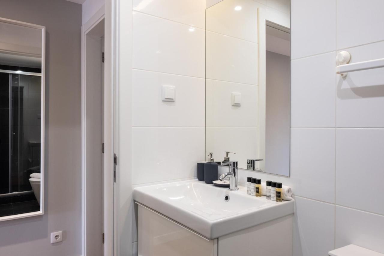 Bright & Central Apartment By Lovelystay ลิสบอน ภายนอก รูปภาพ